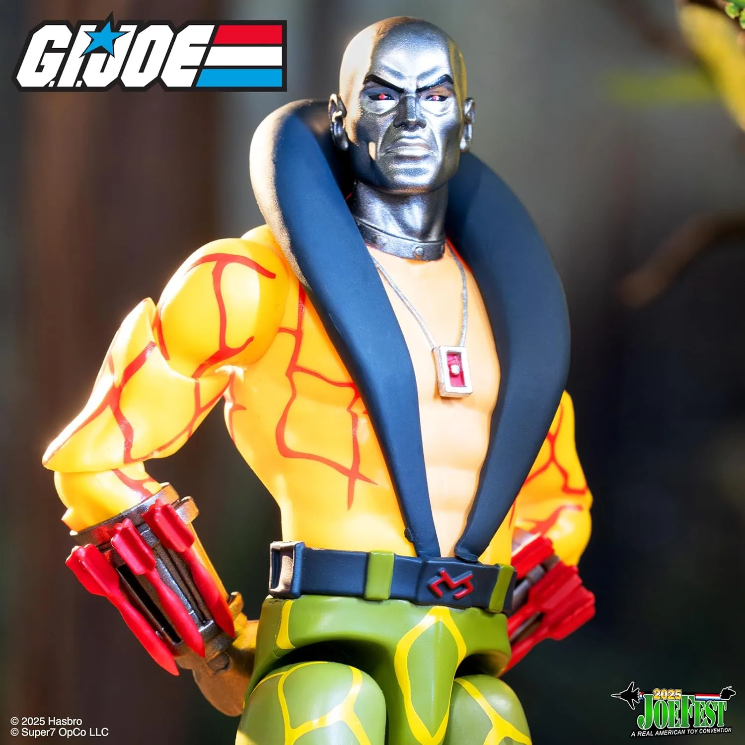 - Destro (Python option demonstration assistant radiation Patrol) Action Figure Super7 G.I. Joe ULTIMATES! 