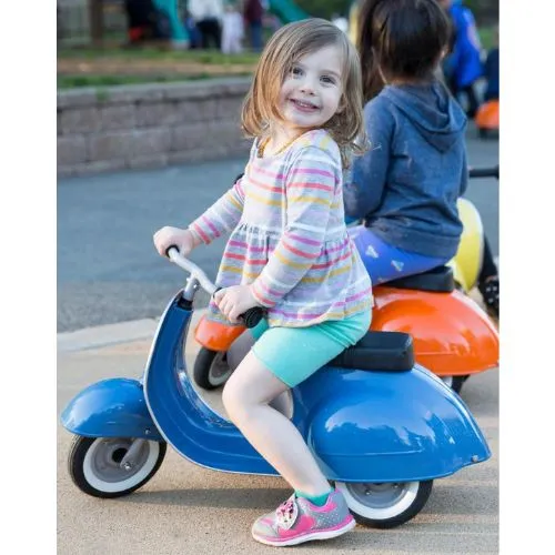Ambosstoys Primo ride-on Scooter Blue