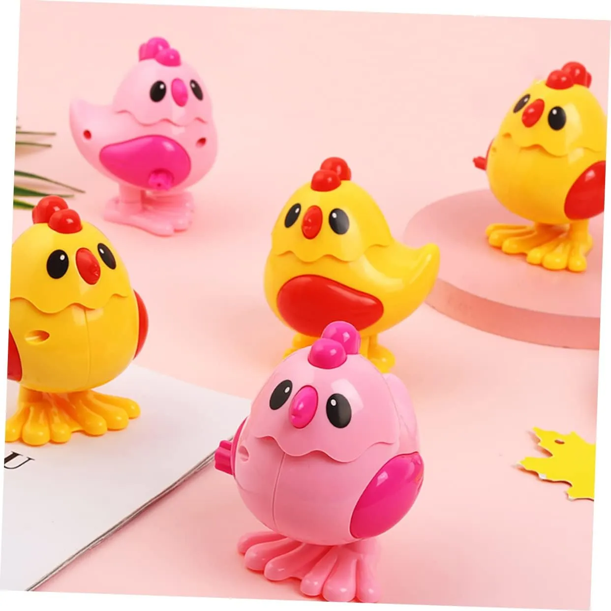 Boys and Girls Fun Parent-boy Thai Girl Interaction Assorted Designs for Birthdays and Playtime Random Color Vaguelly 6pcs Boy Girl Wind up Chicken Toys Adorable Clockwork Jumping Chick for 