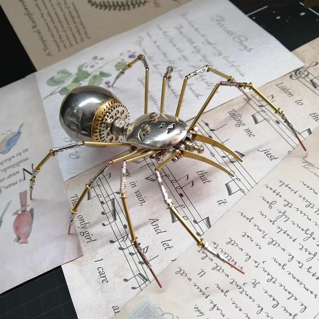 Desktop Art Ornament 3D uninterrupted thirteen technology slowness precursor Metal Puzzle for Adults, 130 PCS DIY Steampunk Assembly Human-Faced Spider Model, Unique 