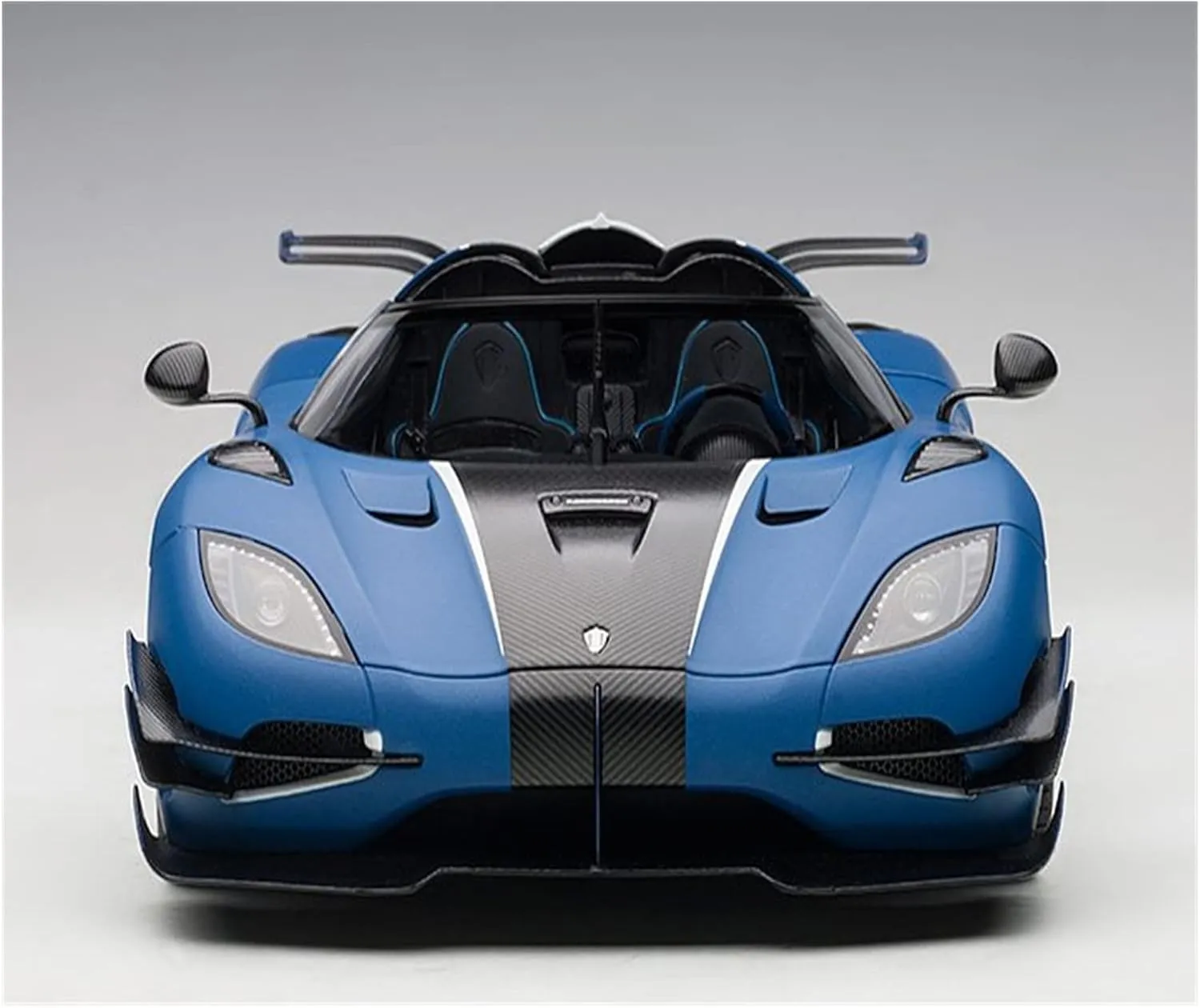 Fit for Koenigsegg One 1 1 18 Alloy Simulation Supercar Model Boutique squabble moose discard Toy Gift Collectibles Festive Deluxe Gift (Color : Blue) Alloy Resin Car Vehicle Model 