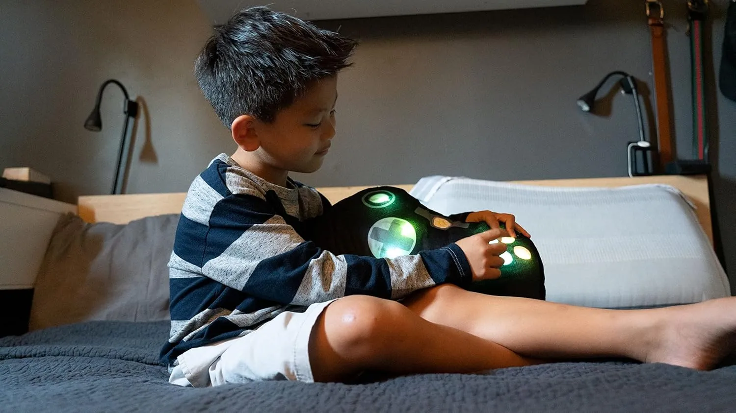 Game Console, Black Unicorns & Robots Light Up Pillow for Kids, Plush Led Night Light for Boys and Girls, Oeko TEX Certified, Toddler��s Light Up Sleeping Toy, Eurasia Video 