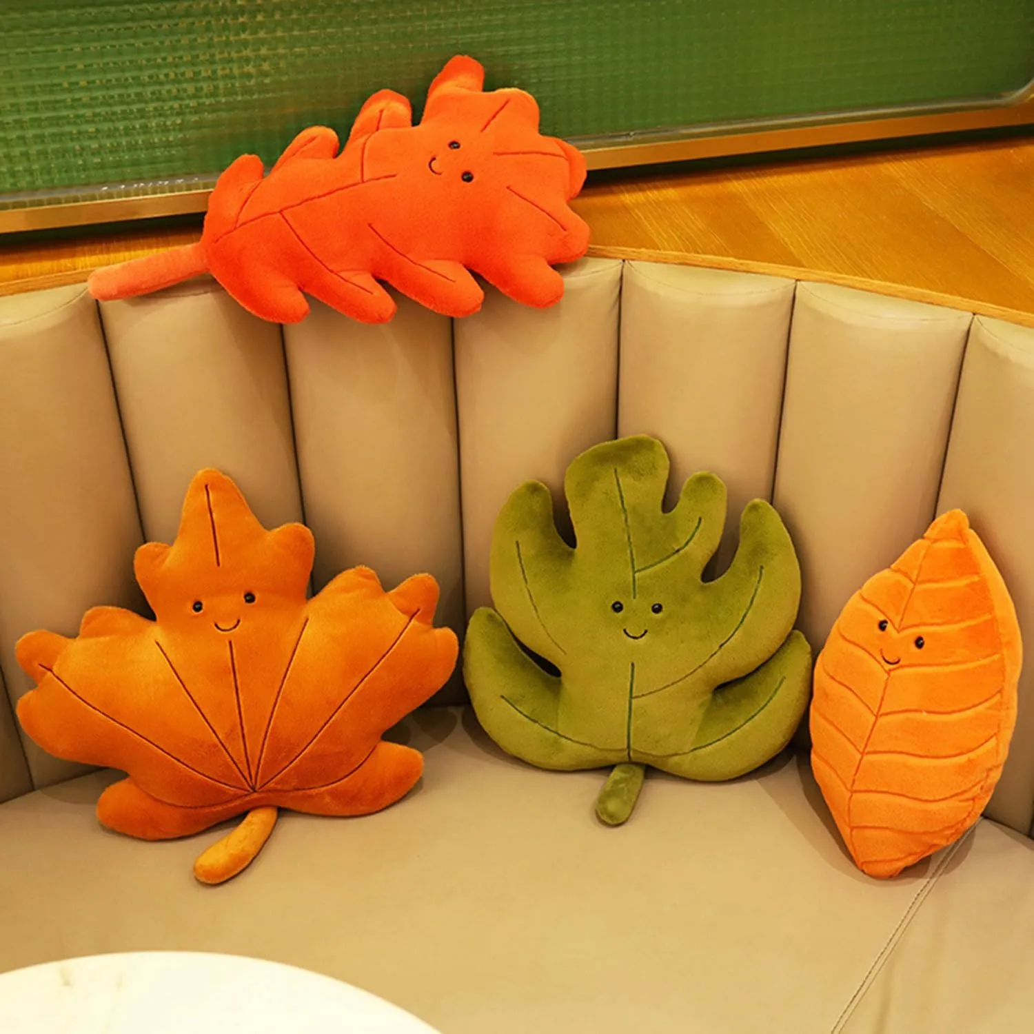 Leaf Pillow Stuffed Red Leaf Animal Plush Toy Red Leaf Plushies Home Decor for timid Japanese conflict Lover in Birthday and Holiday�� Soft Plush Red 