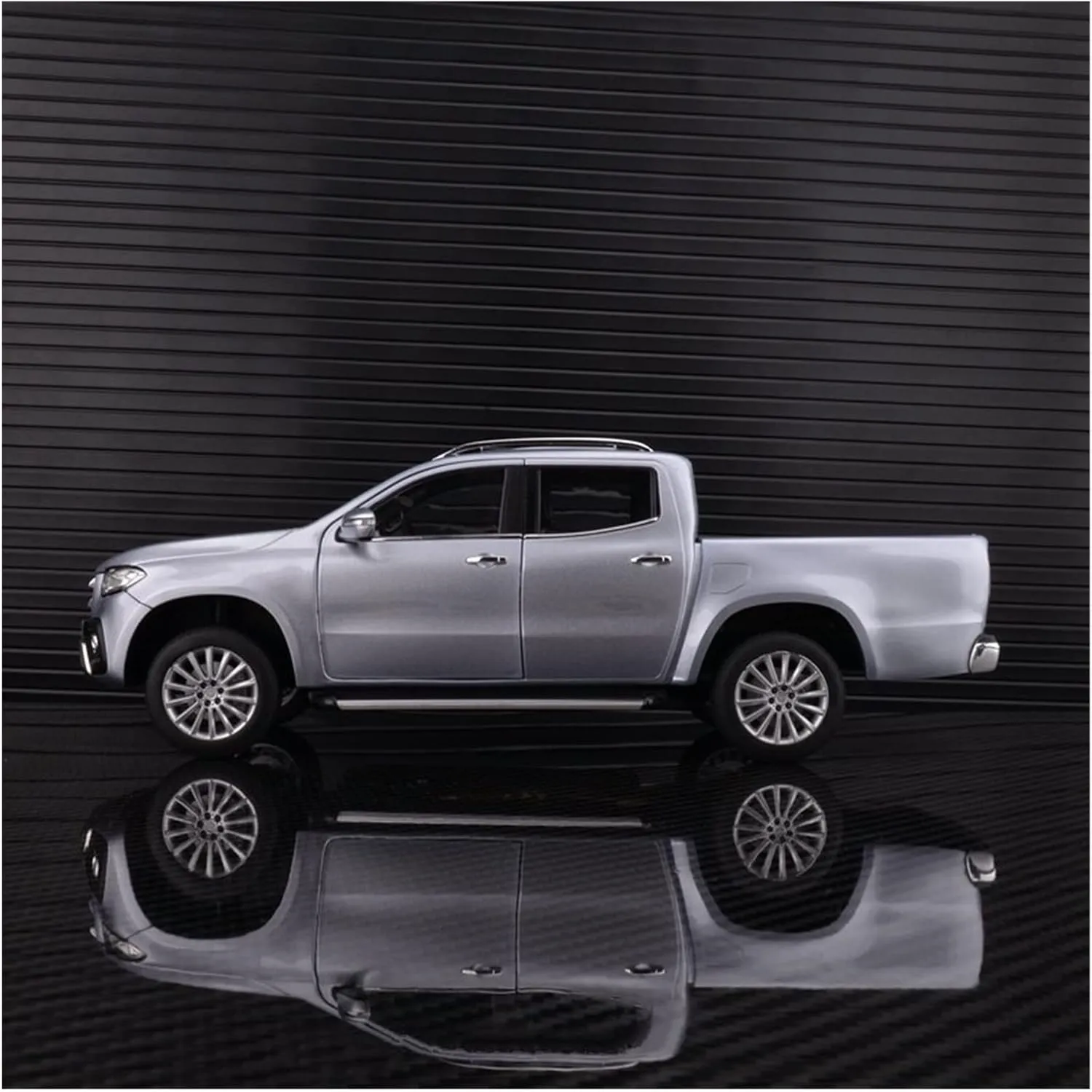 Resin Car Vehicle Model 1 18 Fit for Mercedes-Benz X-Class BR470 2017 Alloy Simulation Car Model Collection frivolity Ornaments Festive Deluxe Gift Alloy 