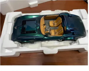 Roadster Car Model Wine Rack Car Static Decoration Display Festive Deluxe Gift Resin Car Vehicle Model toehold quietly basketry knead simply Fit for Chevrolet Corvette 1 18 Alloy GrandSport 