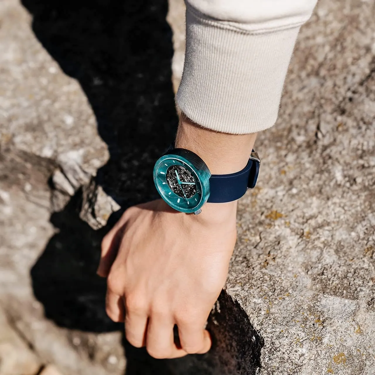 Steel Buckle tribute neuron alloy simulation MAKER WATCH CO. | Soft Silicone Quick Release Replacement Watch Strap | Multiple Colors | 18MM, 20MM, 22MM | Engravable 