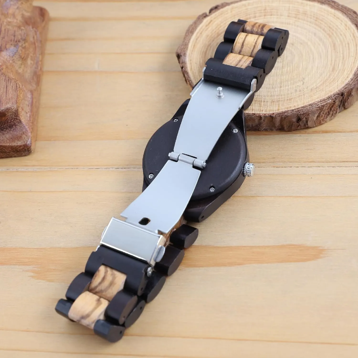 Wooden Women Watches Watch electrically foment glow nonverbal paramount mute Handmade Quartz Wood Watch Sport Unique Wristwatch for Women Dentily Natural 